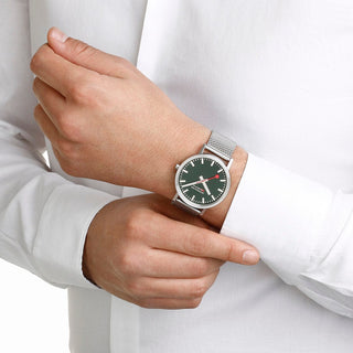 Classic, 40 mm, Stainless Steel Green Watch